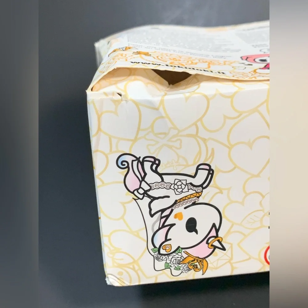 Tokidoki Unicorno Valentine Romeo & Juliet Limited Edition Set - Damaged Box** - Picture 11 of 16